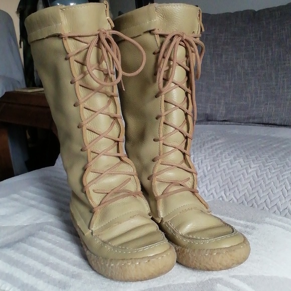 Deer/Moose skin mukluks - Picture 2 of 9